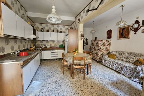 Landsbyhus i Collesano, Palermo, Collesano - € 76.000 | Ref: 10381 - foto 3